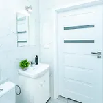Batorego 18 - Yellow - Stacja Metra 300m - Underground Station 300m - Better דירה