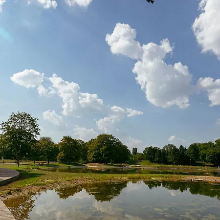 Batorego 18 - Yellow - Stacja Metra 300m - Underground Station 300m - Better דירה ורשה