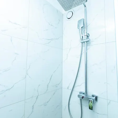 Appartement Batorego 18 - Yellow - Stacja Metra 300m - Underground Station 300m - Better