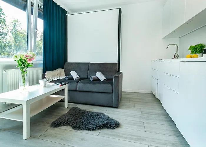 Batorego 18 - Yellow - Stacja Metra 300m - Underground Station 300m - Better Apartament